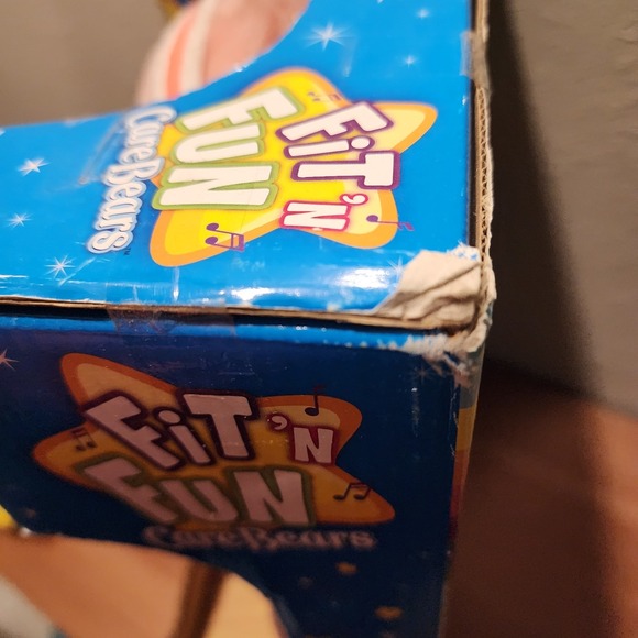 ☀️ VTG Care Bears 2004 Fit N Fun Sing Dance Exercise Rainbow‎ Cheer Plush TESTED - Picture 5 of 8